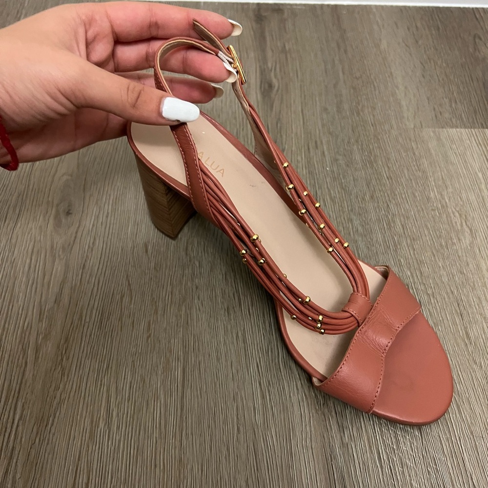 Brazilian brown heels